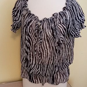 Flowy Zebra Print Short Sleeve Peasant Top